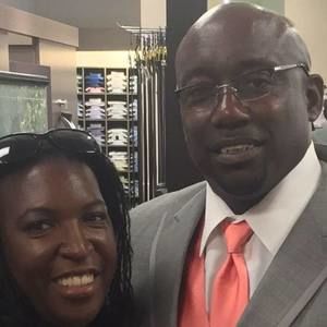 Meet your Posher, Logan